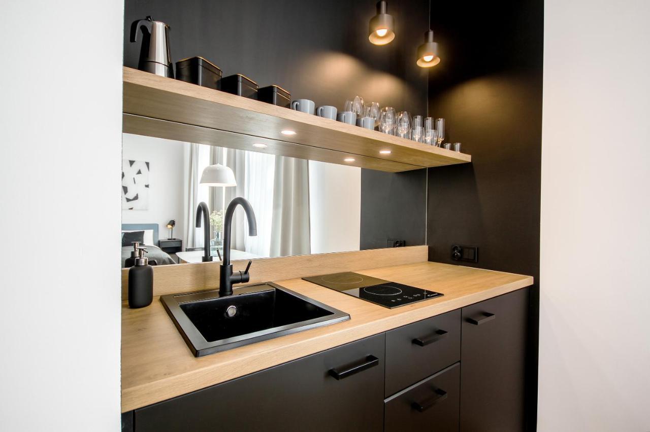 Wanderlust Apartments คราคูฟ ภายนอก รูปภาพ