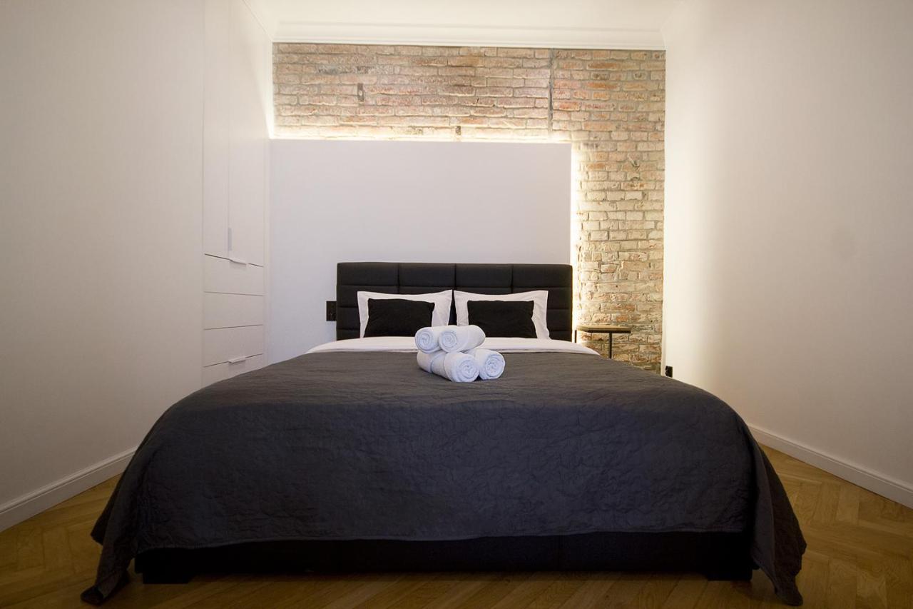 Wanderlust Apartments คราคูฟ ภายนอก รูปภาพ