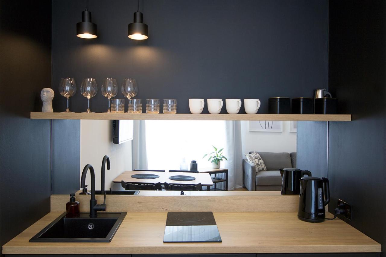 Wanderlust Apartments คราคูฟ ภายนอก รูปภาพ